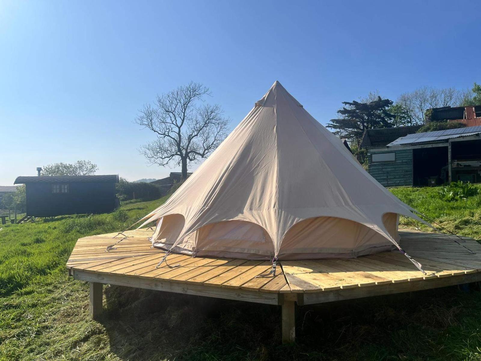 Immaculate Bell Tent Retreat North Devon بيدفورد المظهر الخارجي الصورة